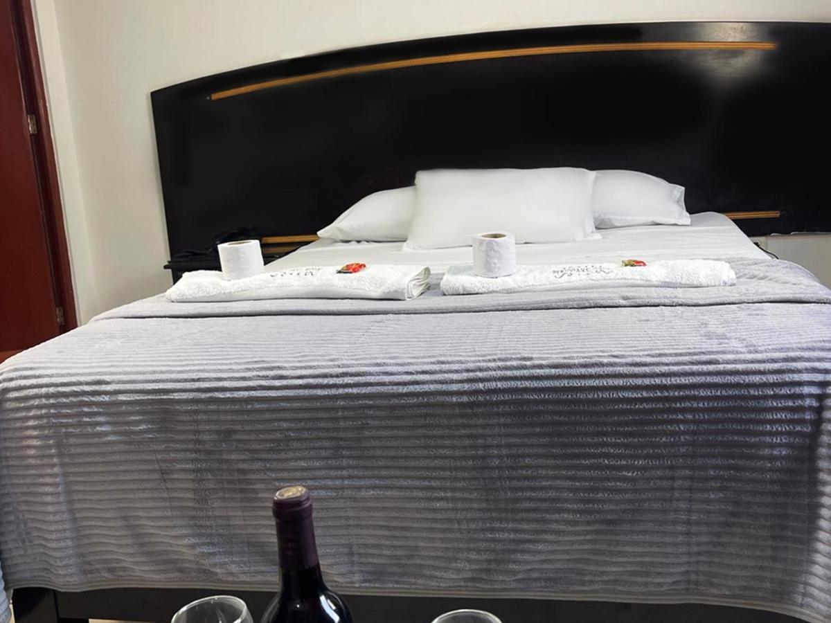 Hotel Peruvians House Callao エクステリア 写真