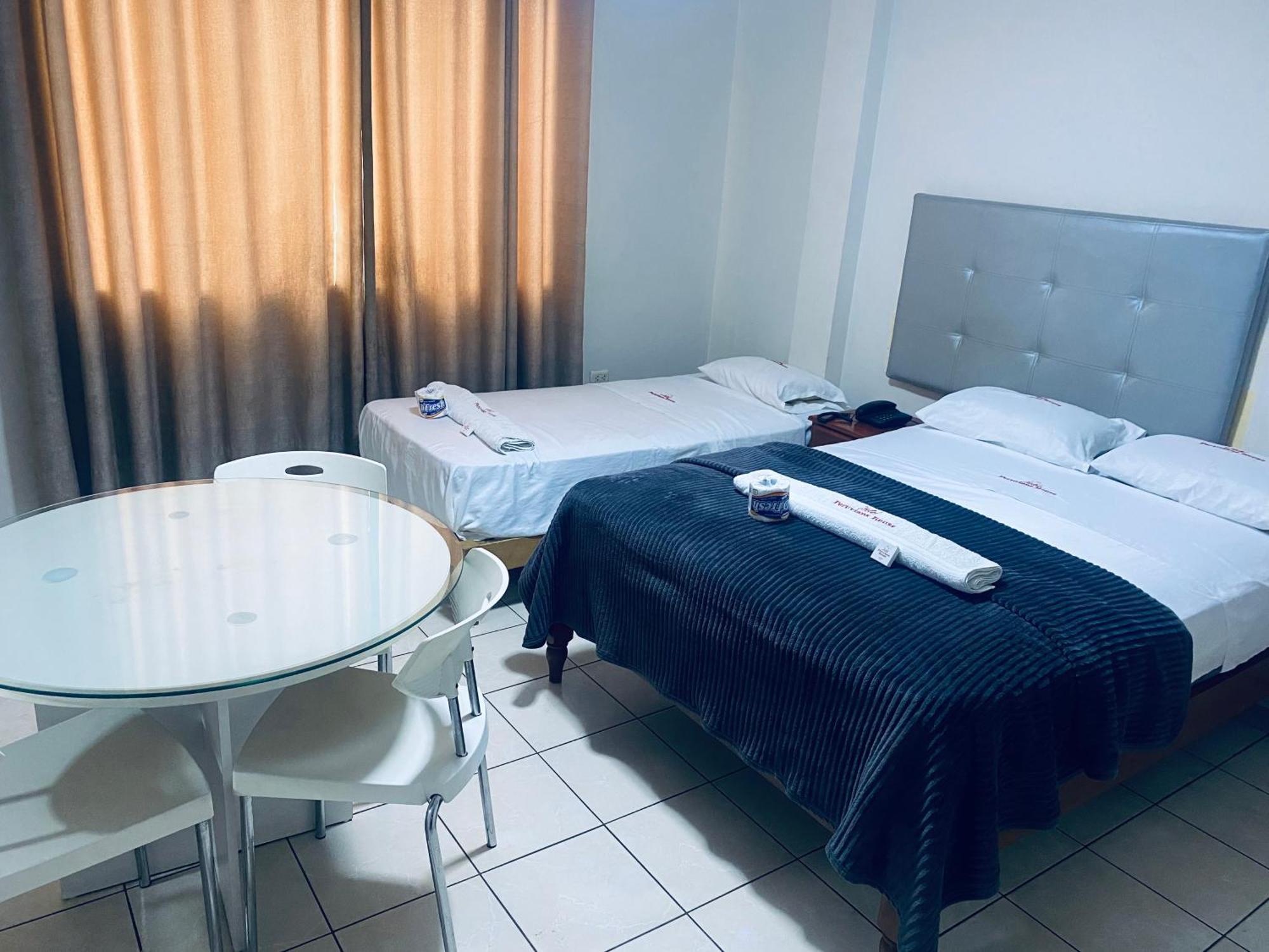 Hotel Peruvians House Callao エクステリア 写真